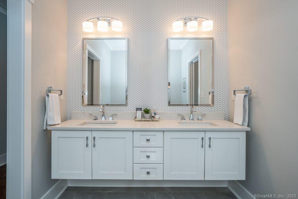 00 Old Farm Drive West Hartford CT 06107