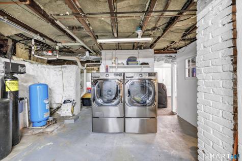 89 Perry Avenue Norwalk CT 06850