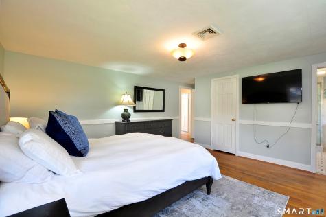 13 Cedar Hill Road Simsbury CT 06092