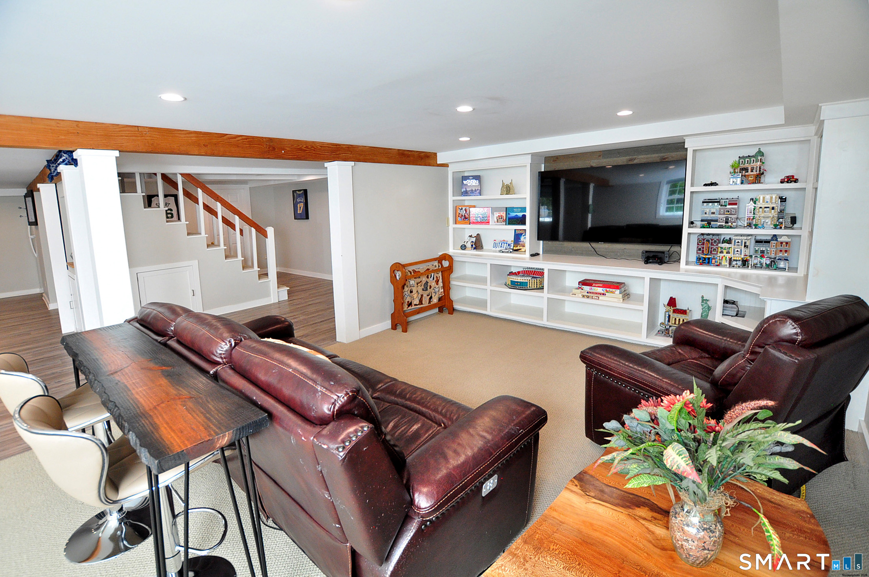 13 Cedar Hill Road Simsbury CT 06092