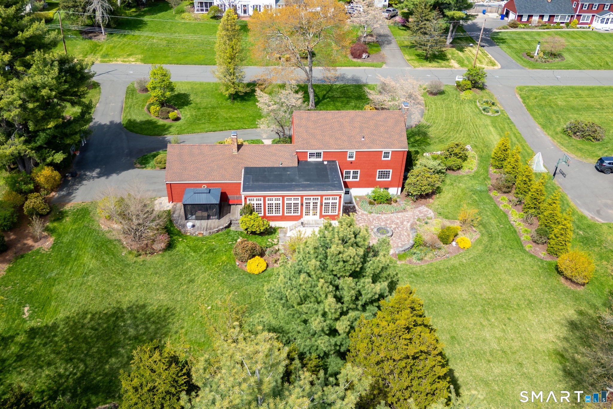 13 Cedar Hill Road Simsbury CT 06092