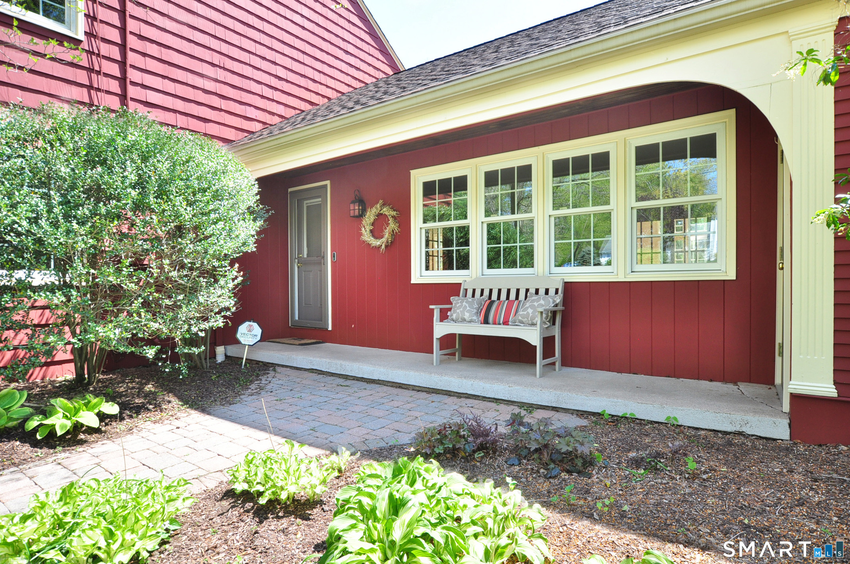 13 Cedar Hill Road Simsbury CT 06092