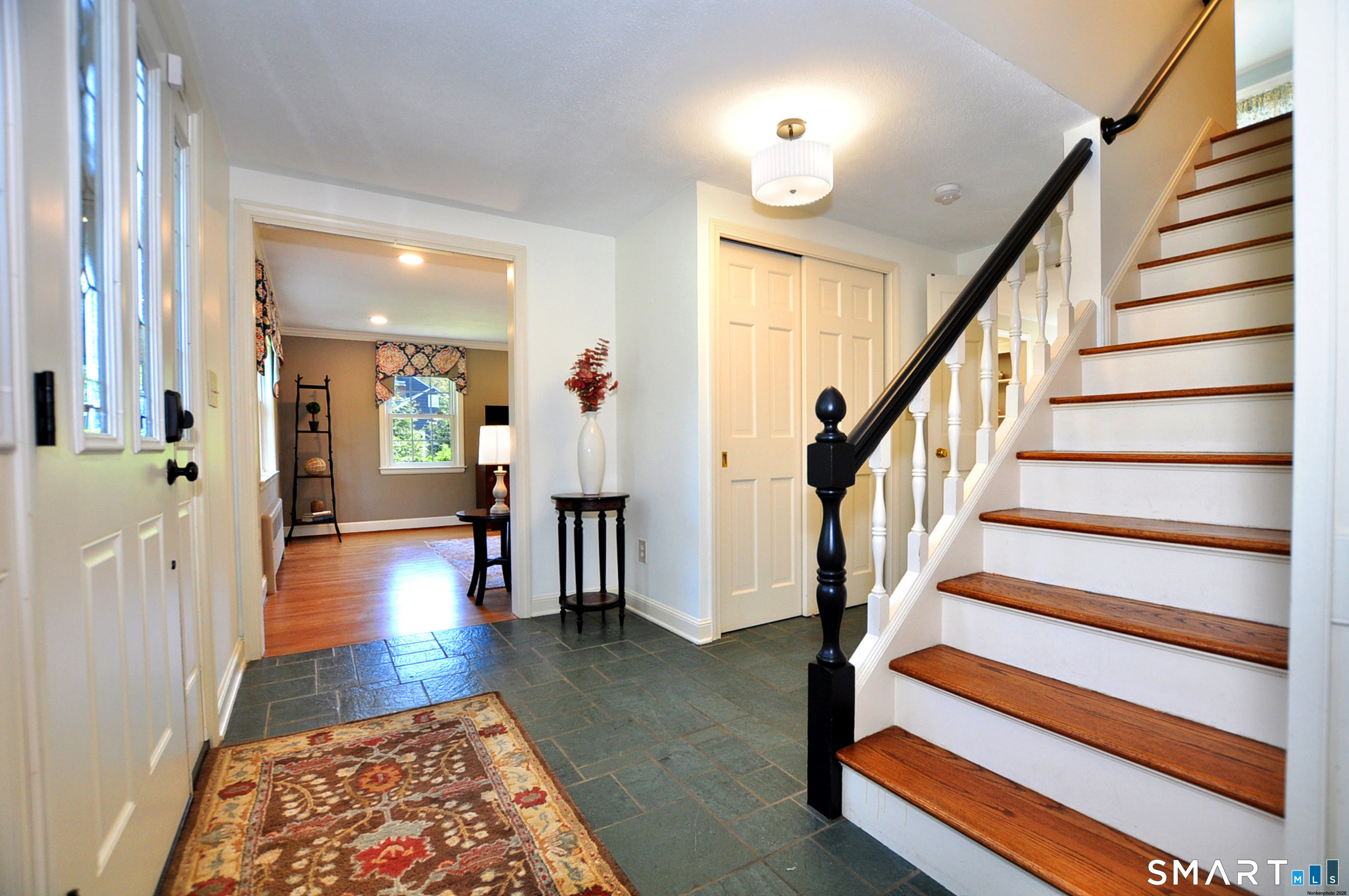 13 Cedar Hill Road Simsbury CT 06092