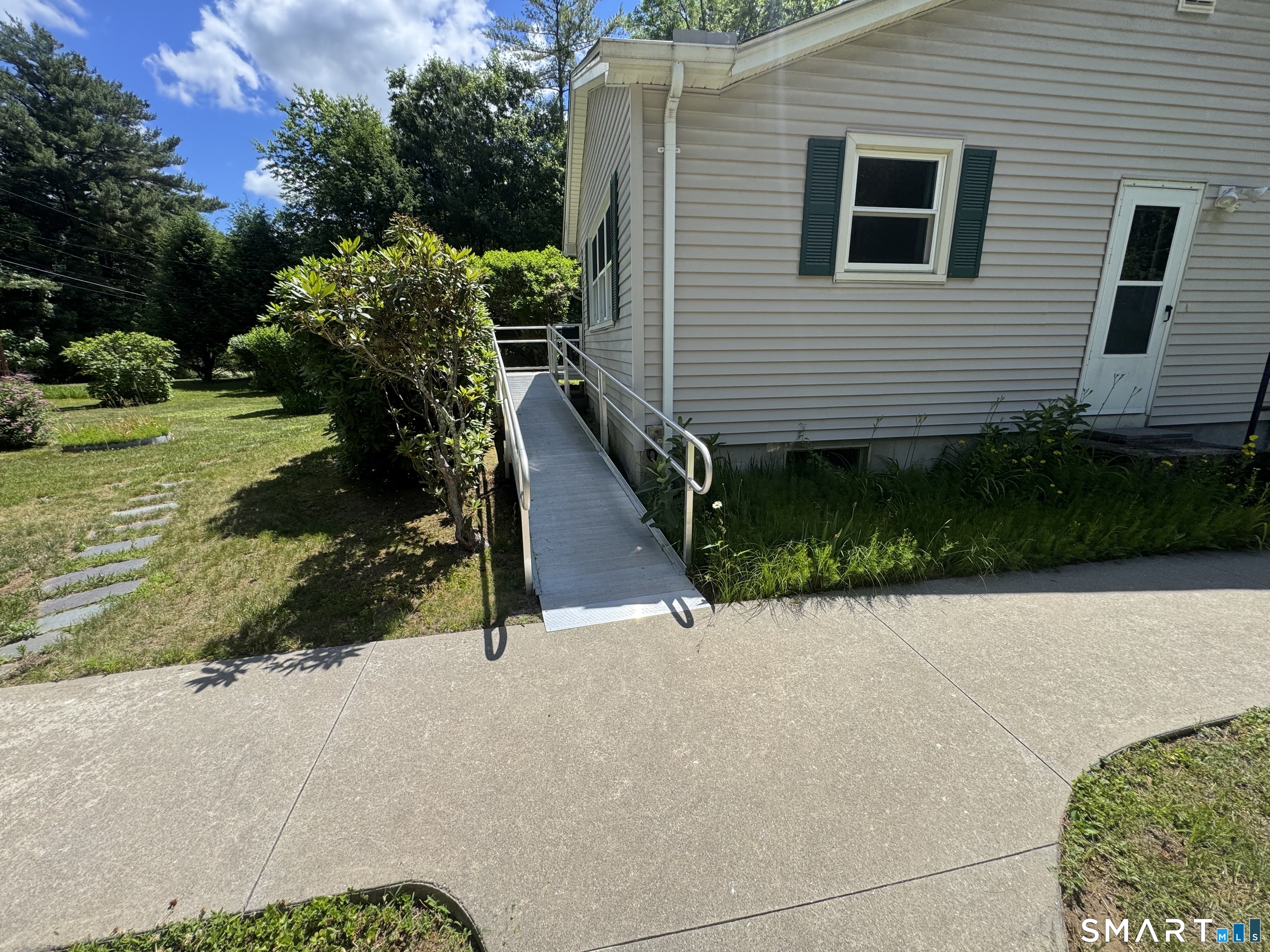 29 Shetucket Drive Windham CT 06280
