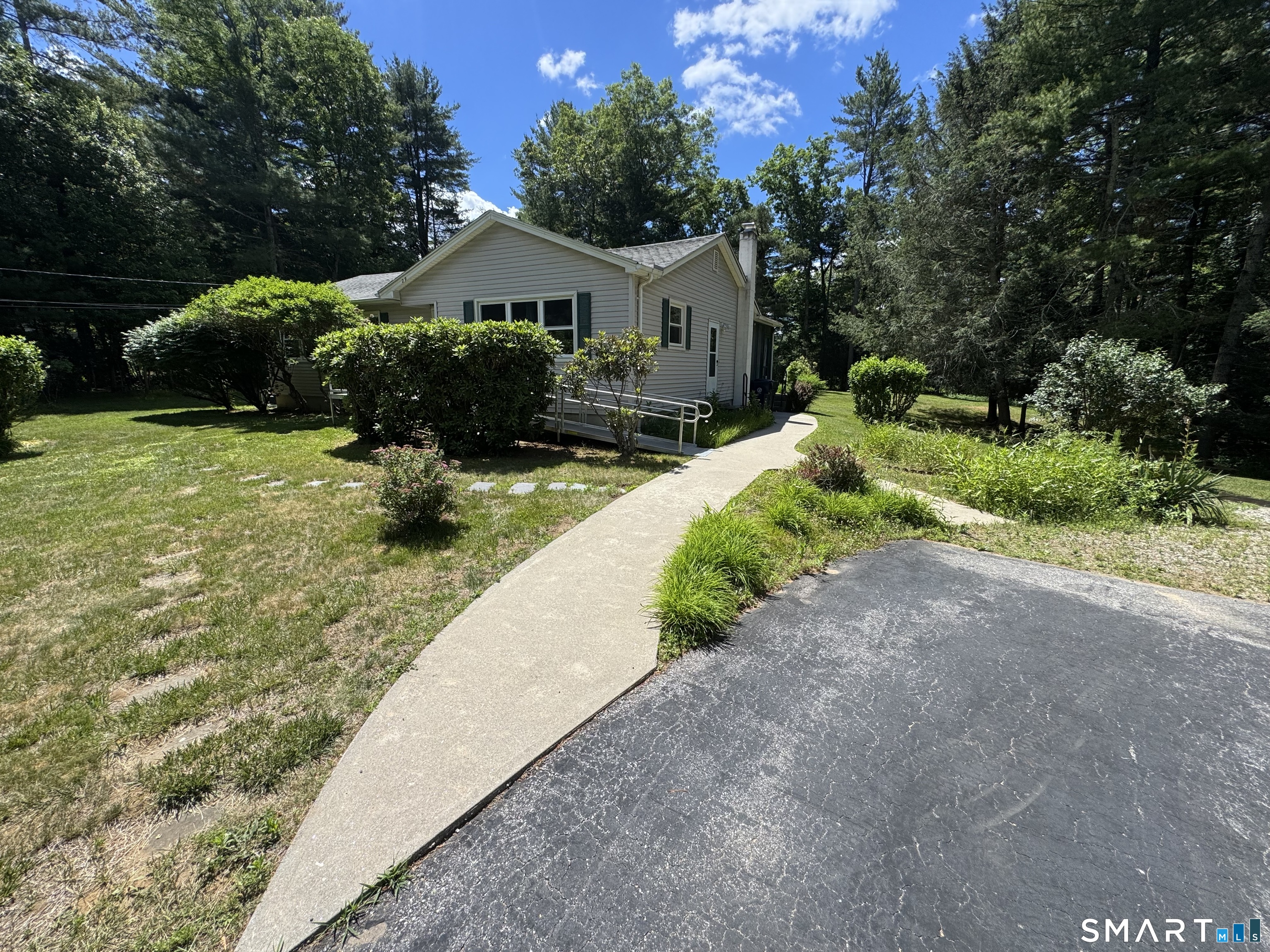 29 Shetucket Drive Windham CT 06280
