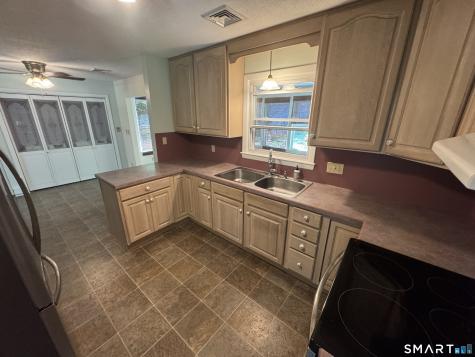 29 Shetucket Drive Windham CT 06280