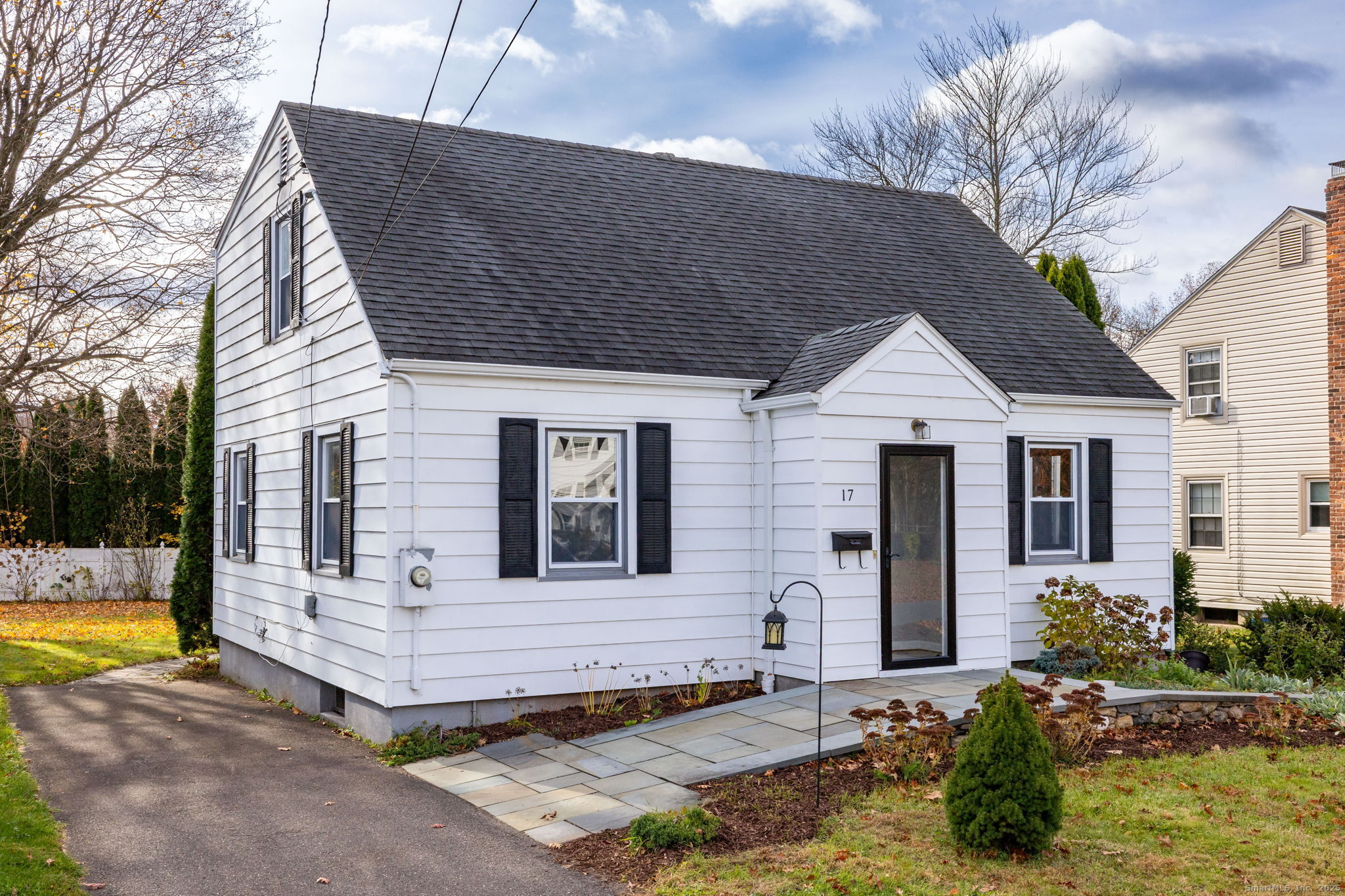 17 Parkview Road West Hartford CT 06110