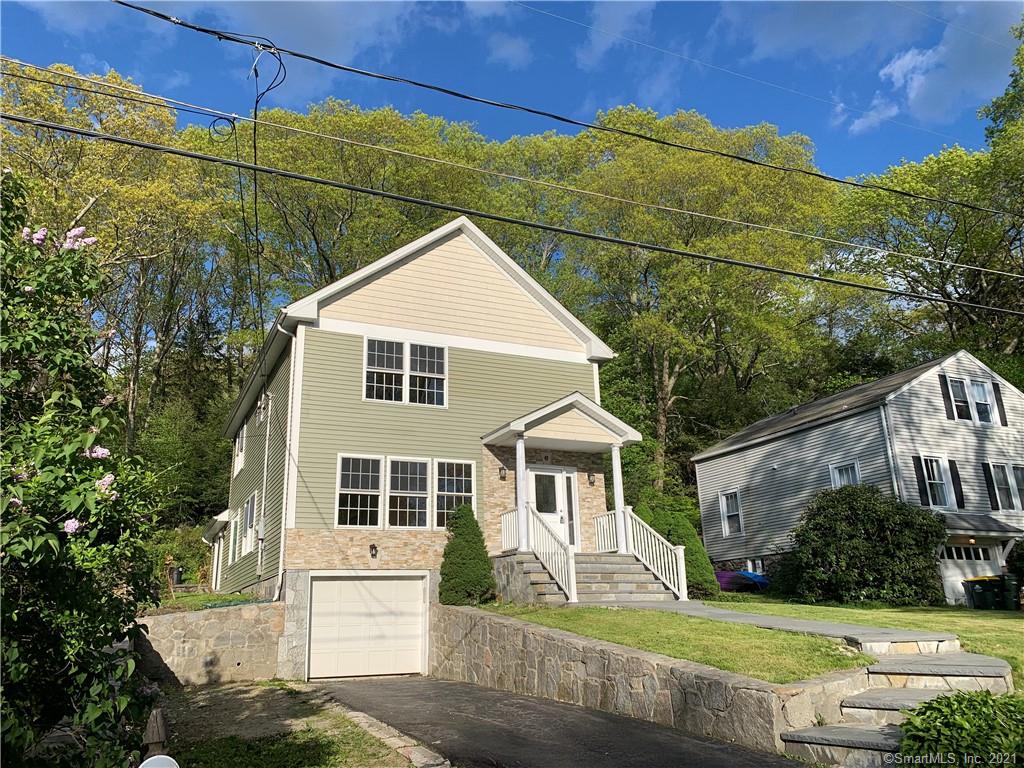 42 White Avenue Middlebury CT 06762