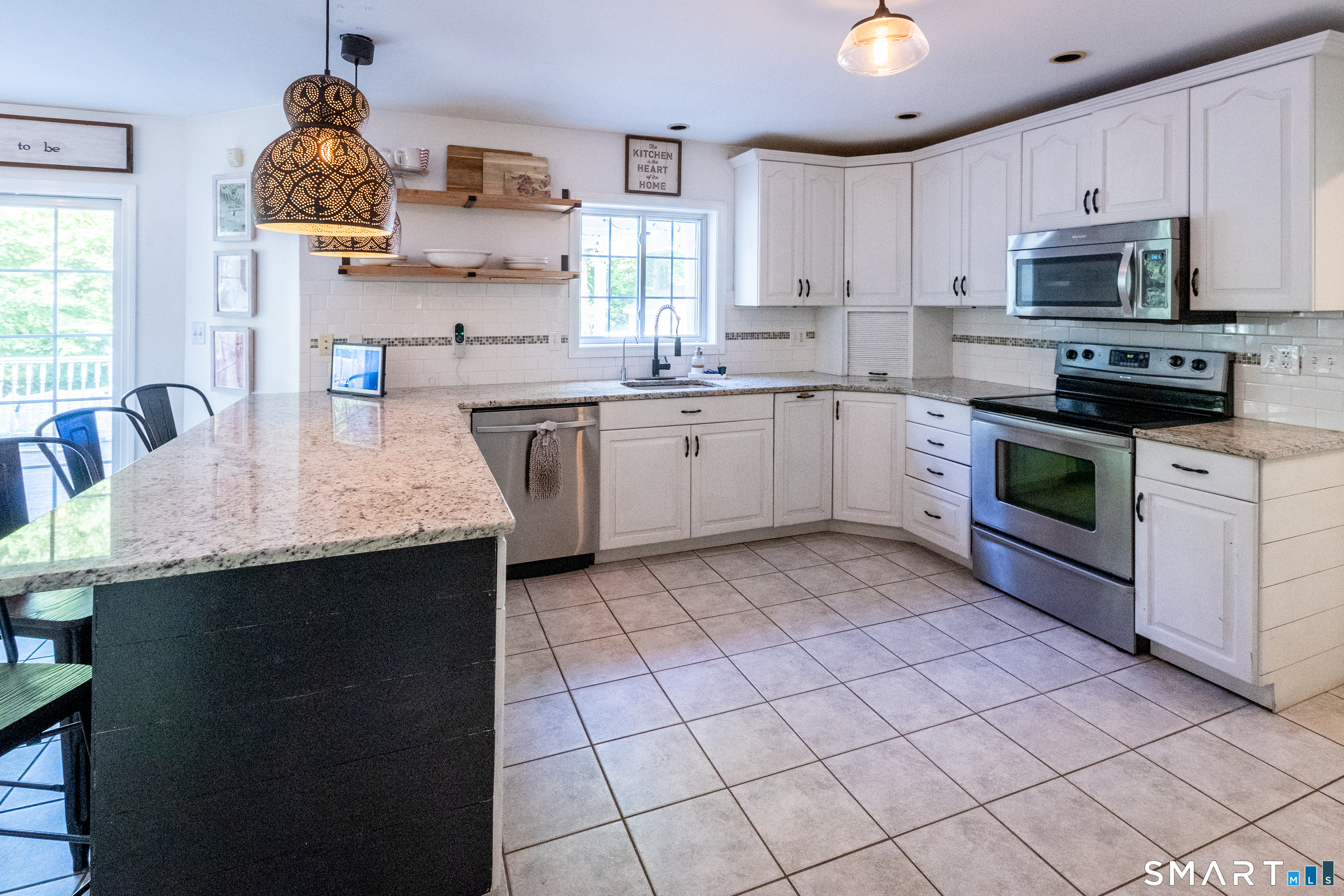 2 Quail Hollow Court Beacon Falls CT 06403