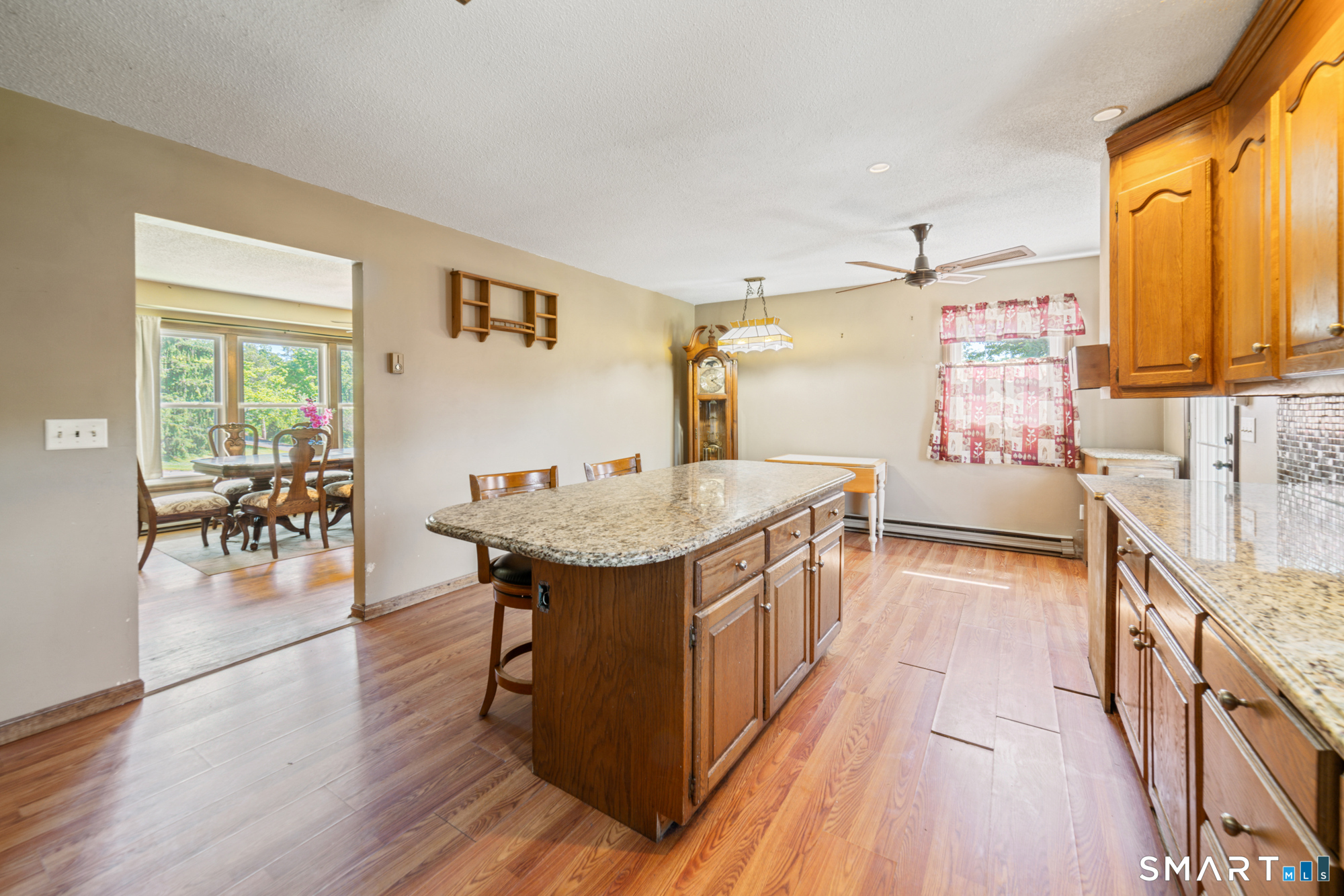 28 Charter Oak Drive Oxford CT 06478
