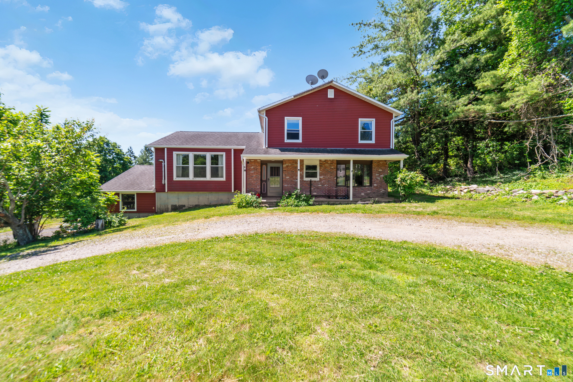 28 Charter Oak Drive Oxford CT 06478