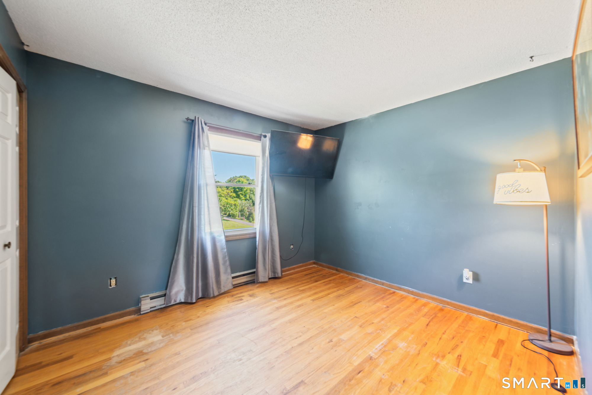 28 Charter Oak Drive Oxford CT 06478