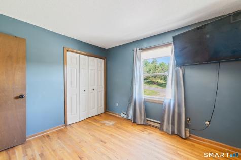 28 Charter Oak Drive Oxford CT 06478