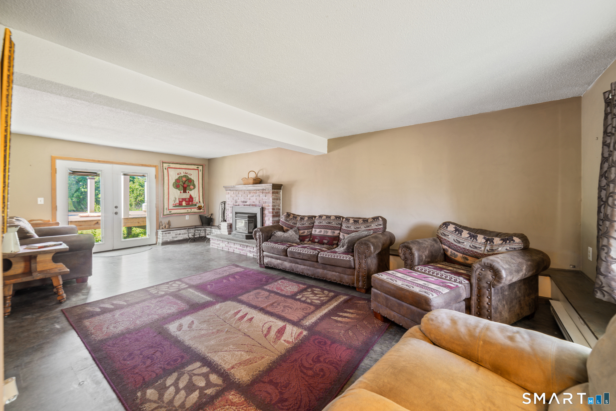 28 Charter Oak Drive Oxford CT 06478