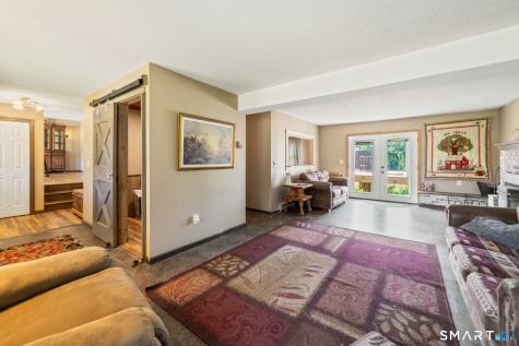 28 Charter Oak Drive Oxford CT 06478