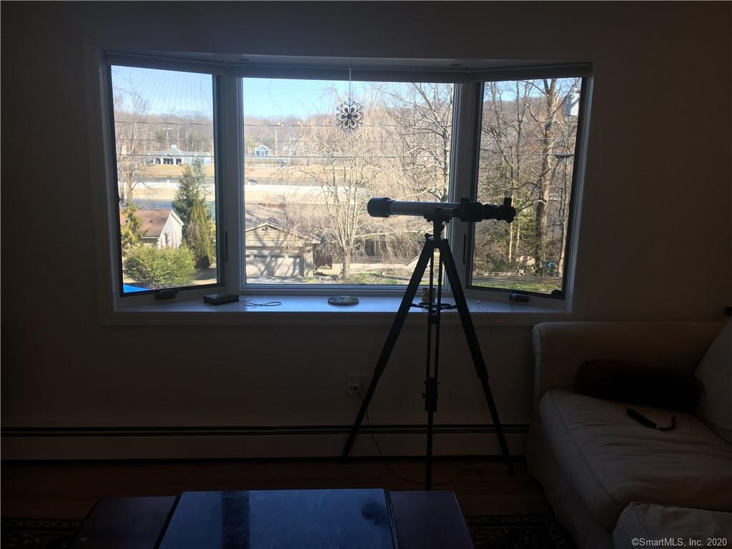53 North Lake Shore Drive Brookfield CT 06804