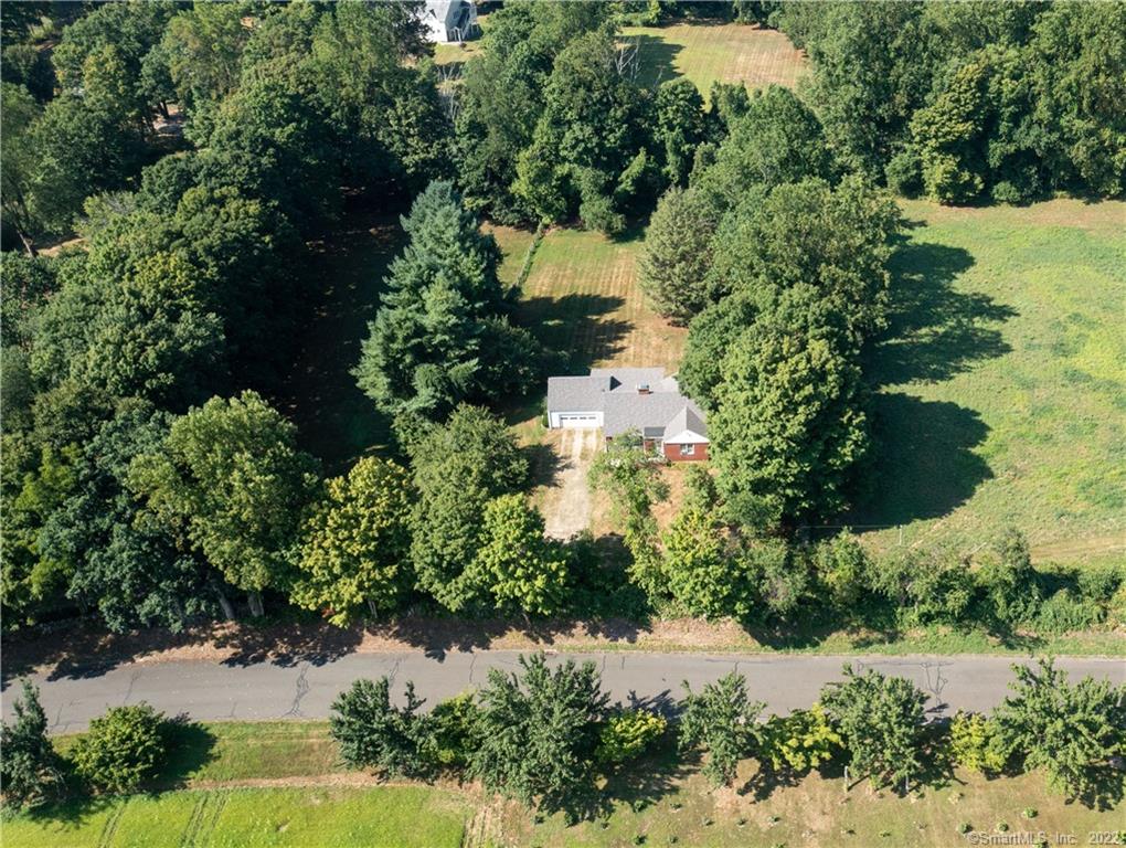 51 Adams Road Easton CT 06612