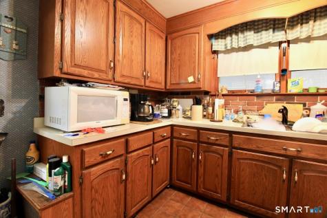 49 Robert Street Hamden CT 06514