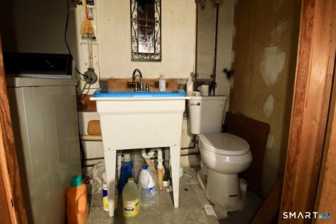 49 Robert Street Hamden CT 06514