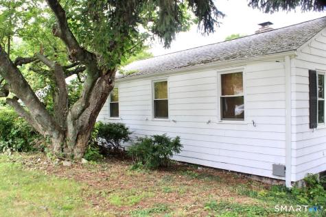 49 Robert Street Hamden CT 06514