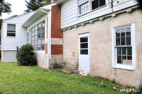 49 Robert Street Hamden CT 06514