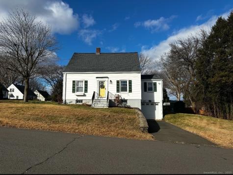 27 Glendale Drive Waterbury CT 06708