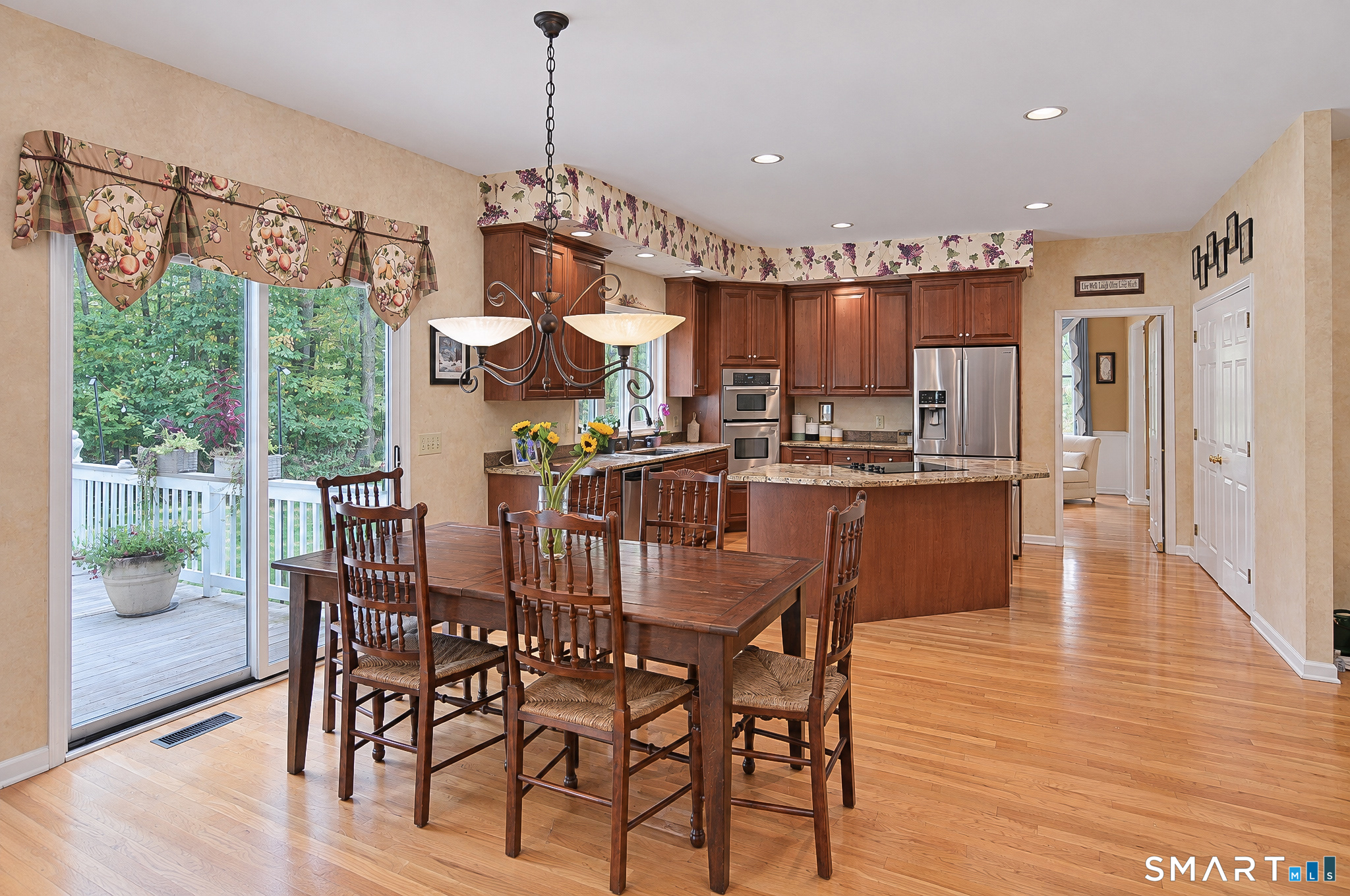 25 Maplewood Drive Danbury CT 06811