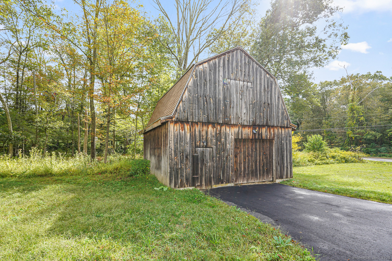 815 Mashamoquet Road Pomfret CT 06259