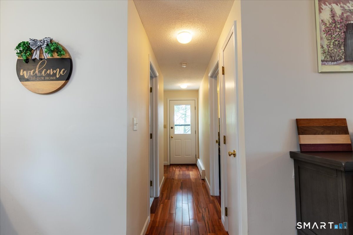 29 Namonee Trail East Hampton CT 06424