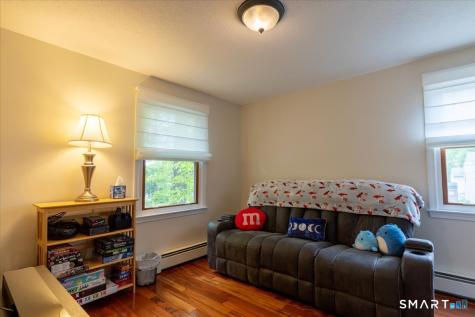 29 Namonee Trail East Hampton CT 06424