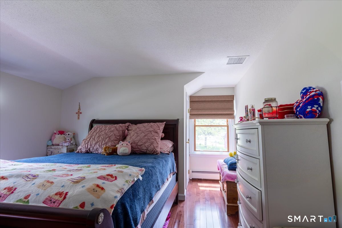 29 Namonee Trail East Hampton CT 06424