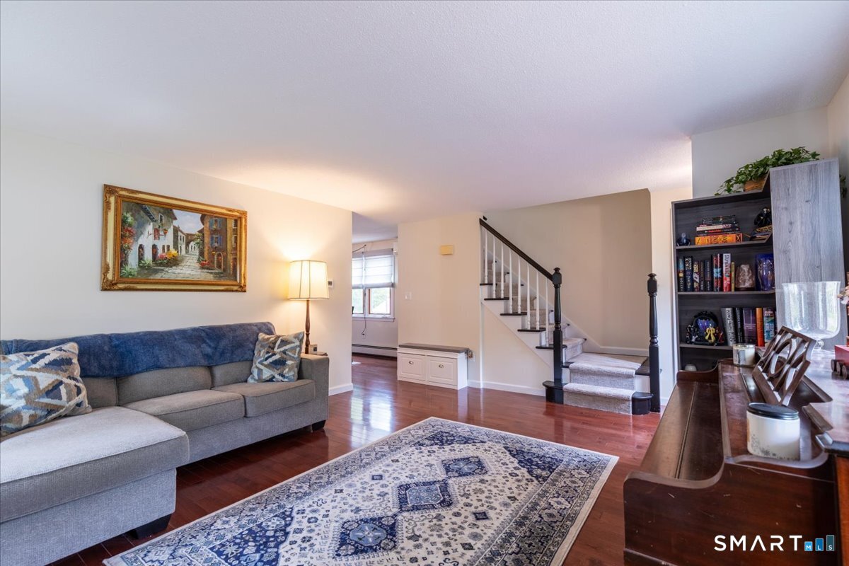 29 Namonee Trail East Hampton CT 06424
