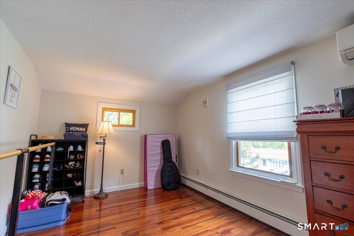 29 Namonee Trail East Hampton CT 06424