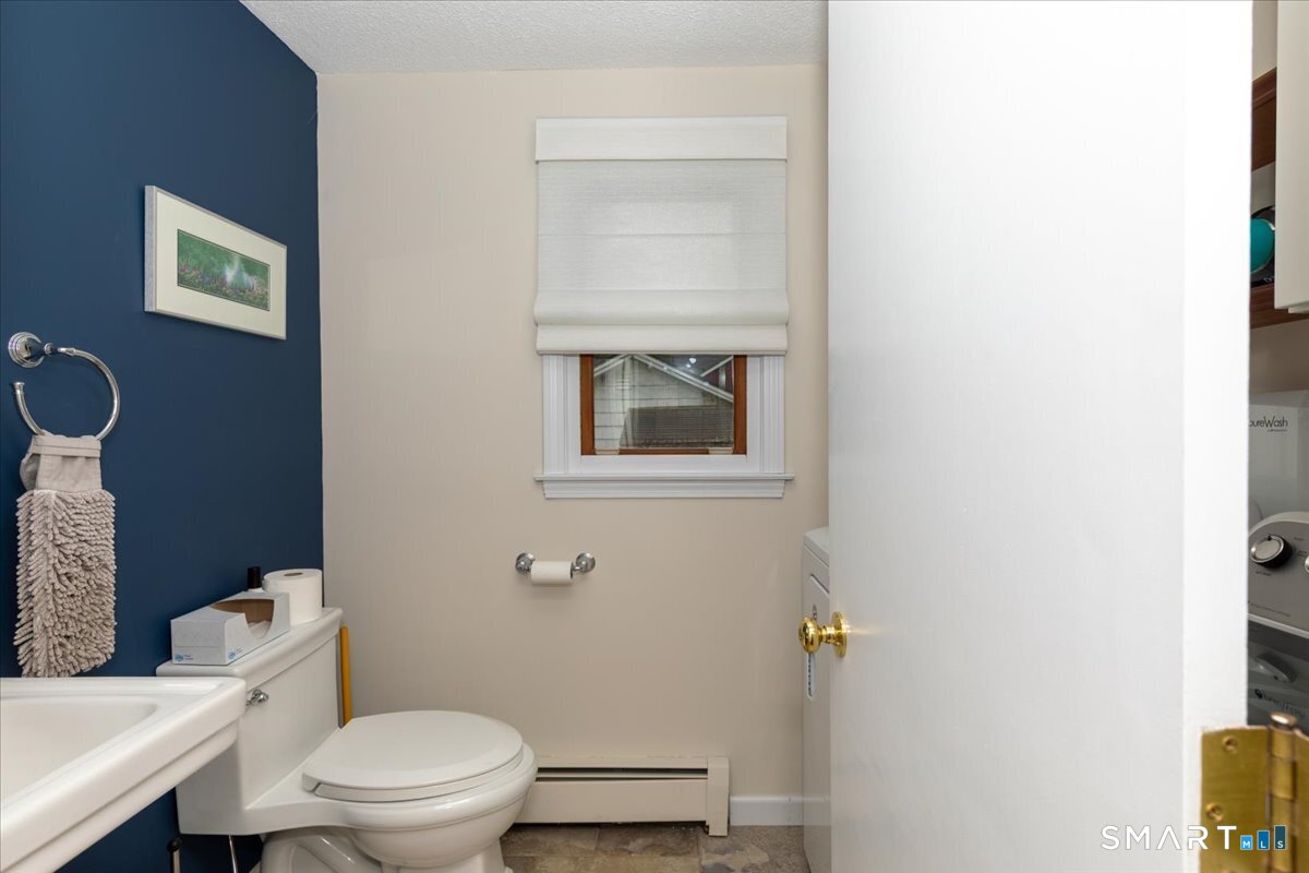 29 Namonee Trail East Hampton CT 06424