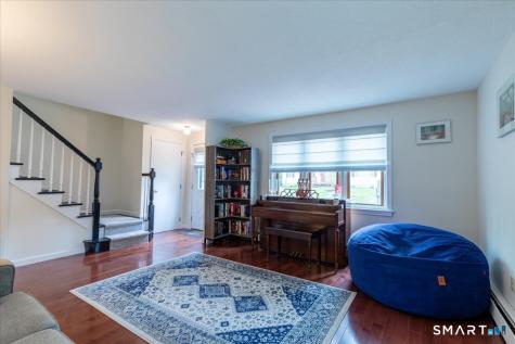 29 Namonee Trail East Hampton CT 06424