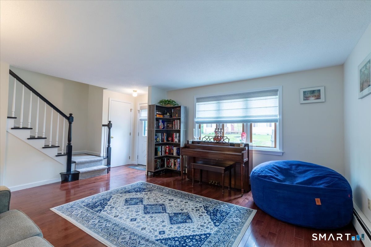 29 Namonee Trail East Hampton CT 06424