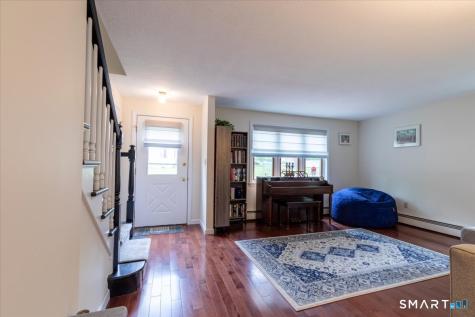 29 Namonee Trail East Hampton CT 06424
