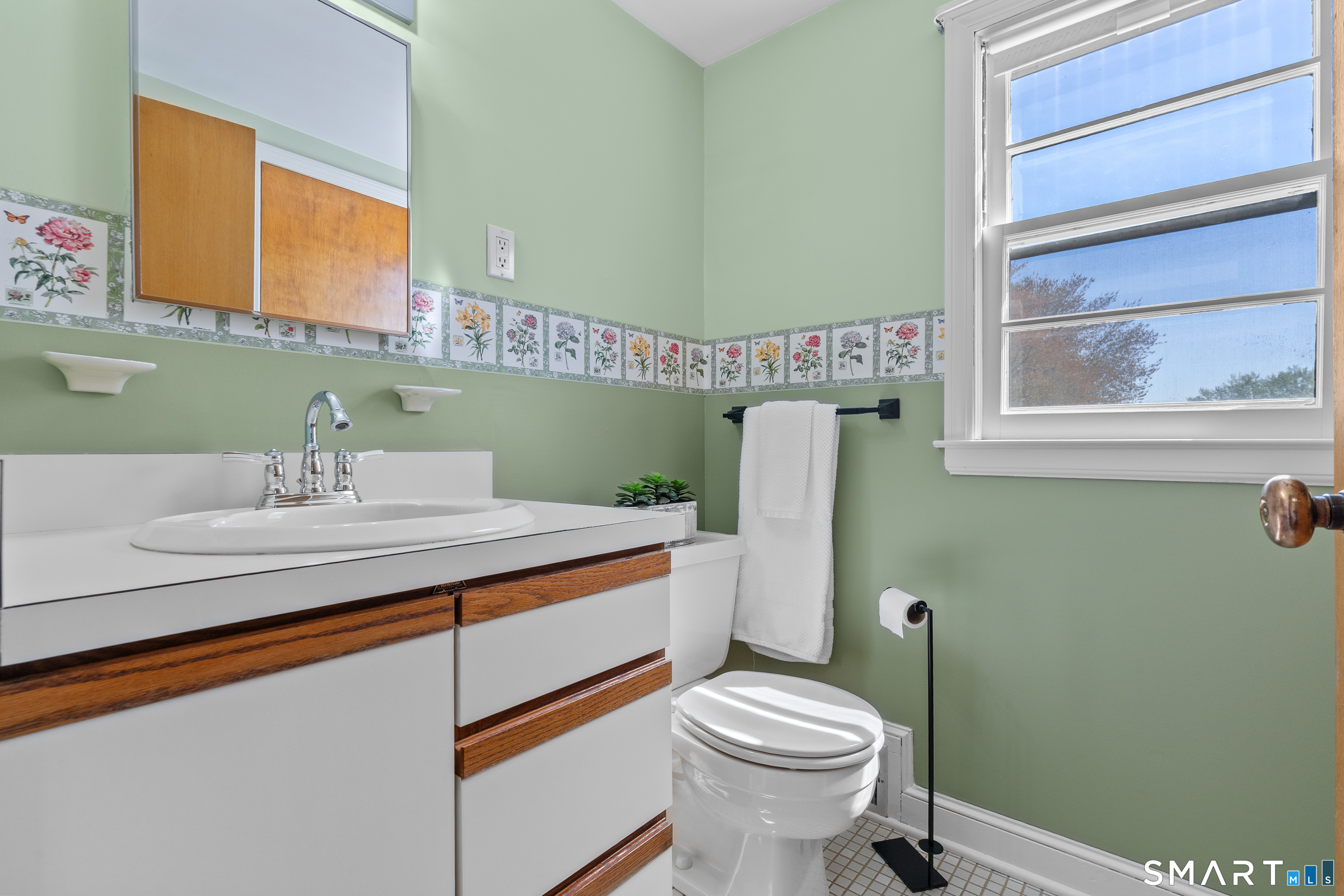 178 Clifton Avenue West Hartford CT 06107