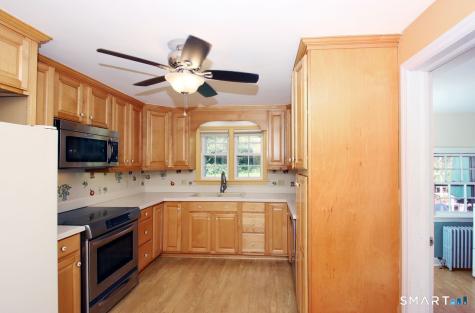1670 Hartford Turnpike North Haven CT 06473