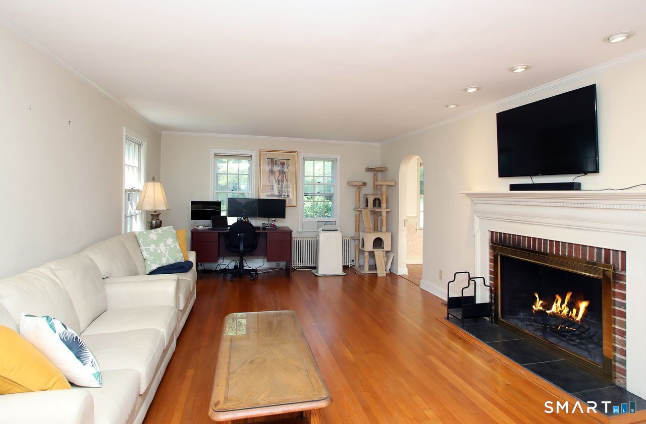 1670 Hartford Turnpike North Haven CT 06473