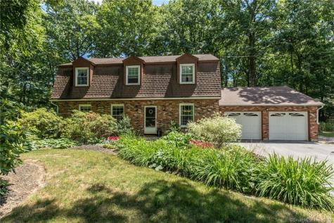 18 West Woods Road Burlington CT 06013