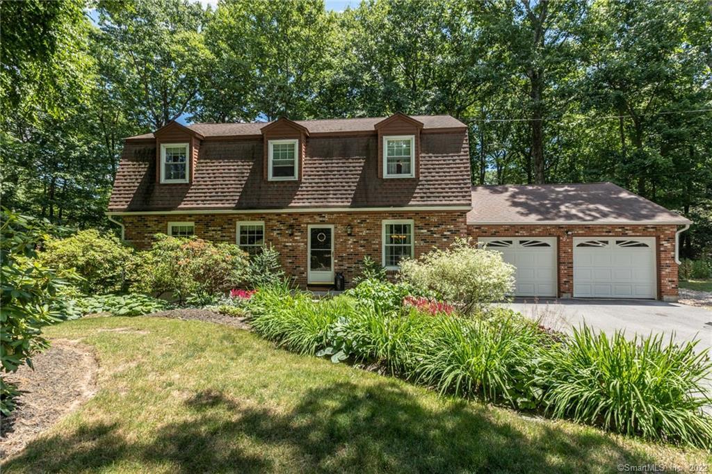 18 West Woods Road Burlington CT 06013
