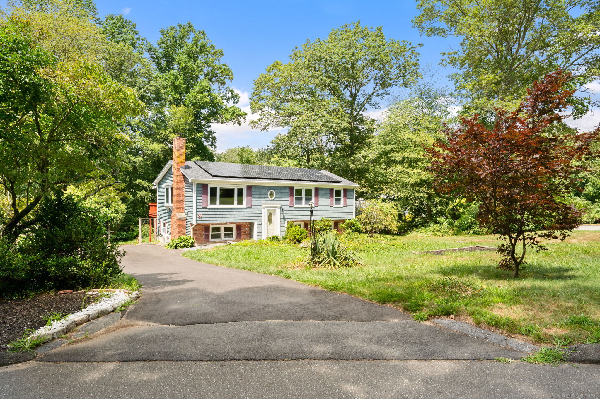 37 Stoneywood Drive East Lyme CT 06357