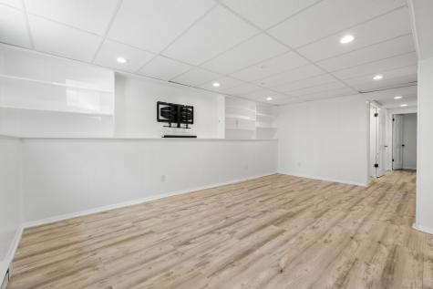 37 Stoneywood Drive East Lyme CT 06357