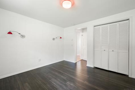 37 Stoneywood Drive East Lyme CT 06357