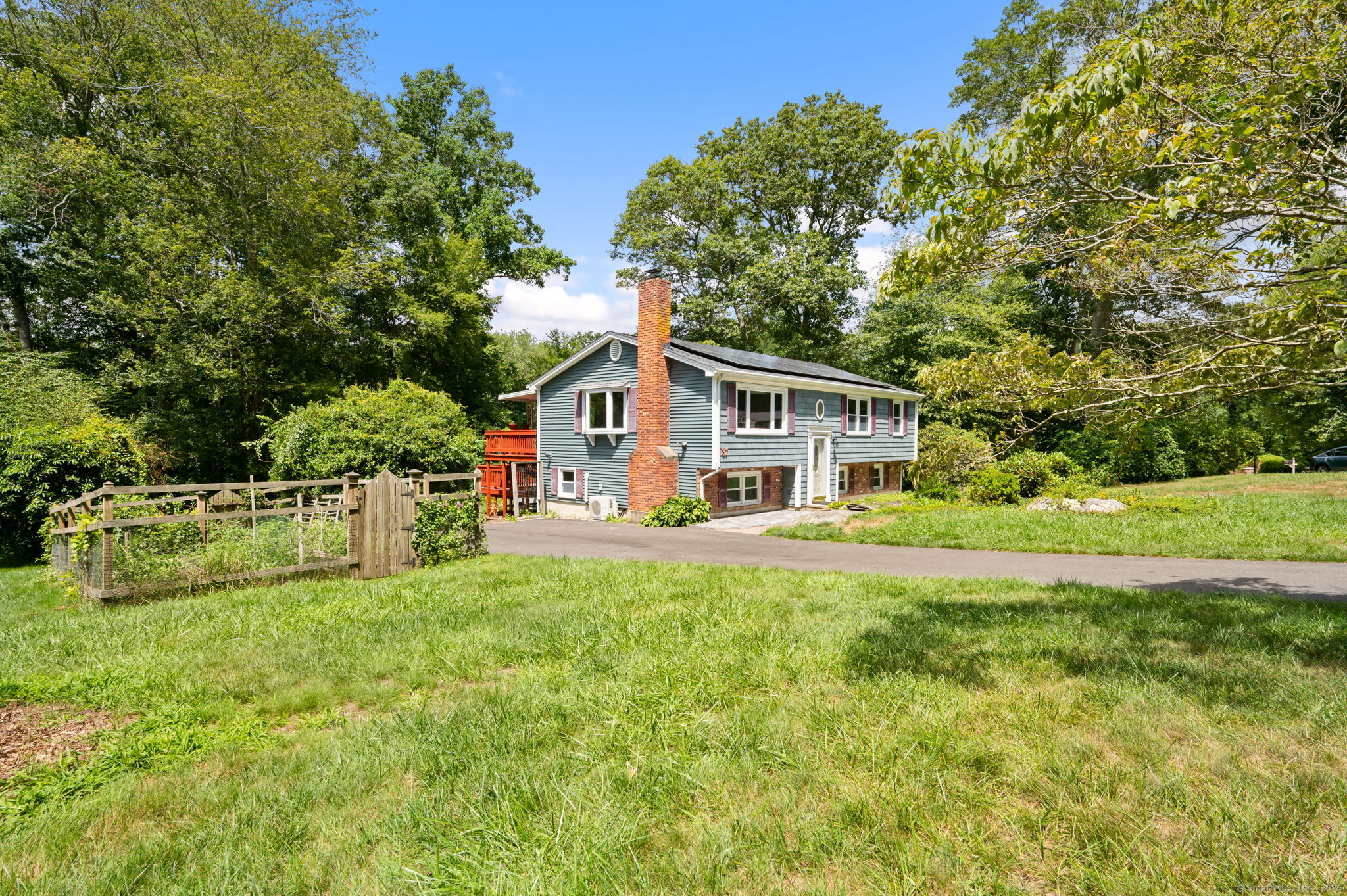 37 Stoneywood Drive East Lyme CT 06357