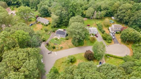 37 Stoneywood Drive East Lyme CT 06357