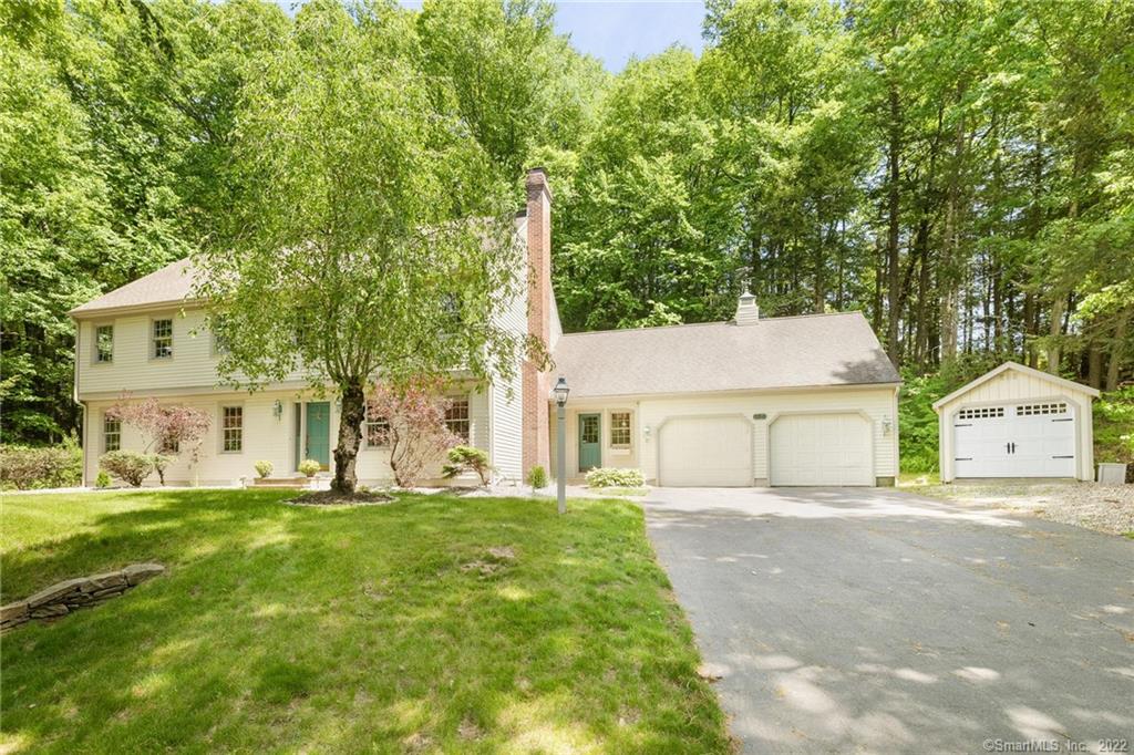 194 Reverknolls Avon CT 06001