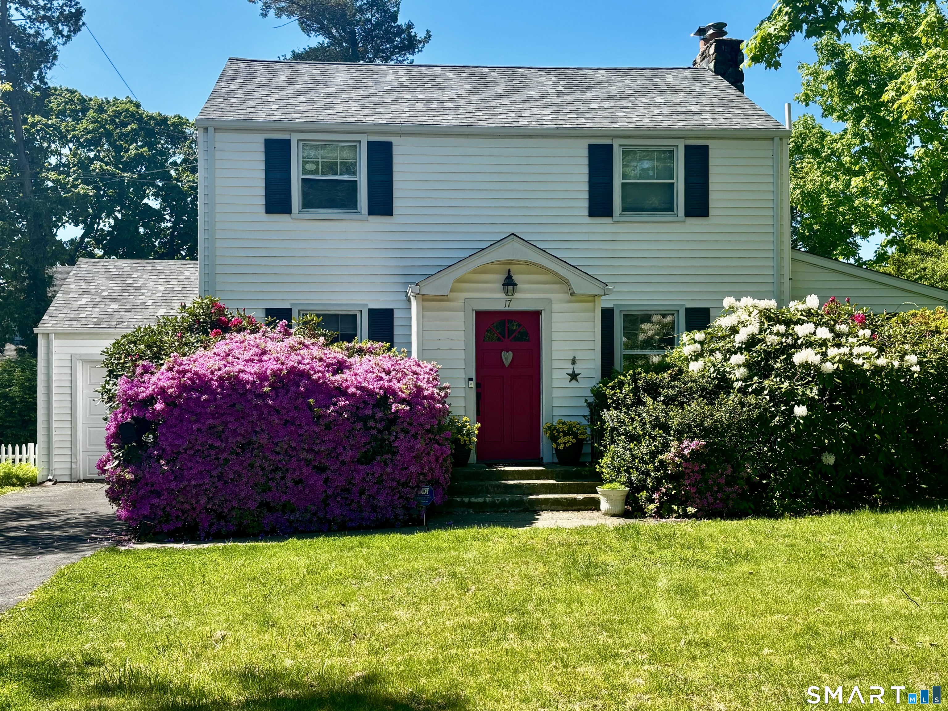 17 Alton Road Stamford CT 06906
