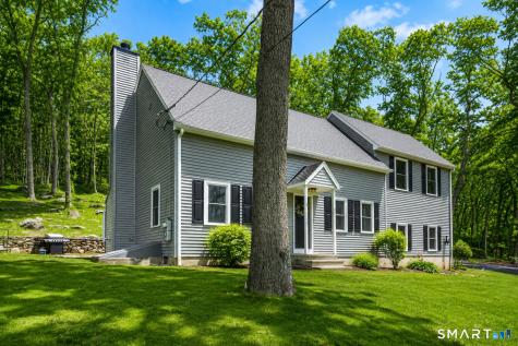 245 Chestnut Hill Road Killingworth CT 06419